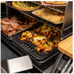 Traeger Grills ModiFIRE Reversible Cast Iron Griddle Accessory - BAC609
